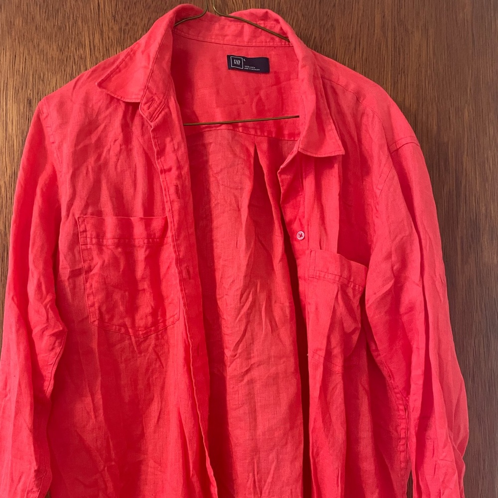 Gap linen button down shirt
